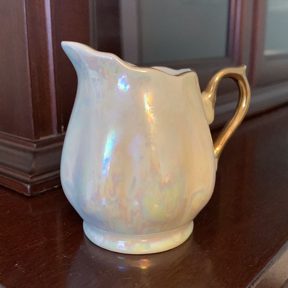 Vintage - Alison - White Lustre Creamer / Milk Jug with gold detailing.